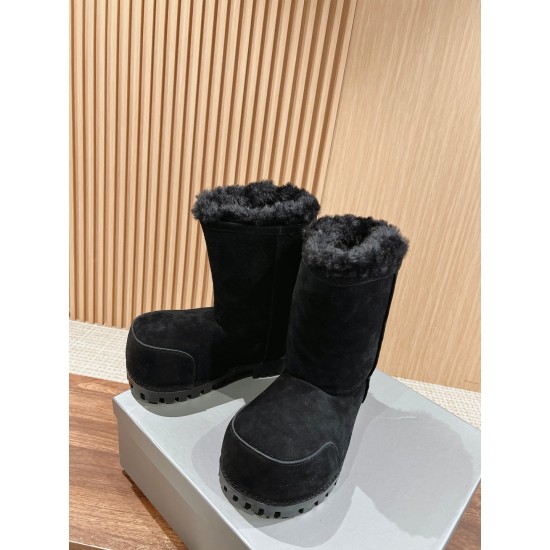 Balenciaga boots