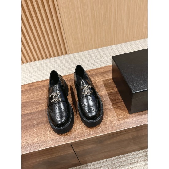 CHANEL Loafers