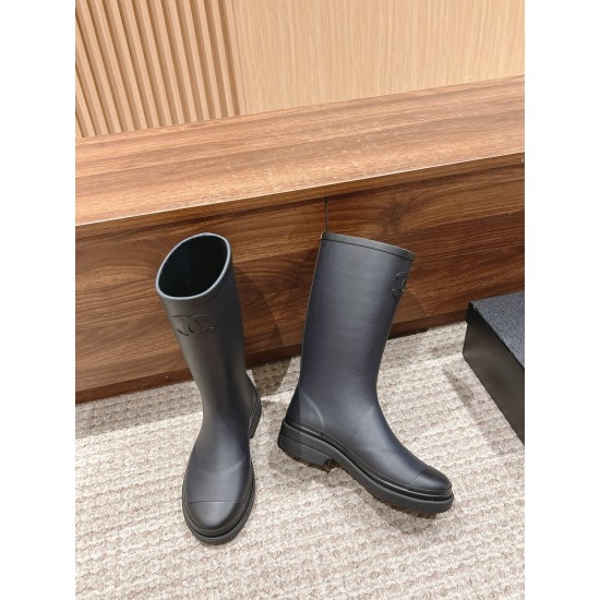 CHANEL Boots