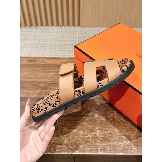 Hermes Slippers