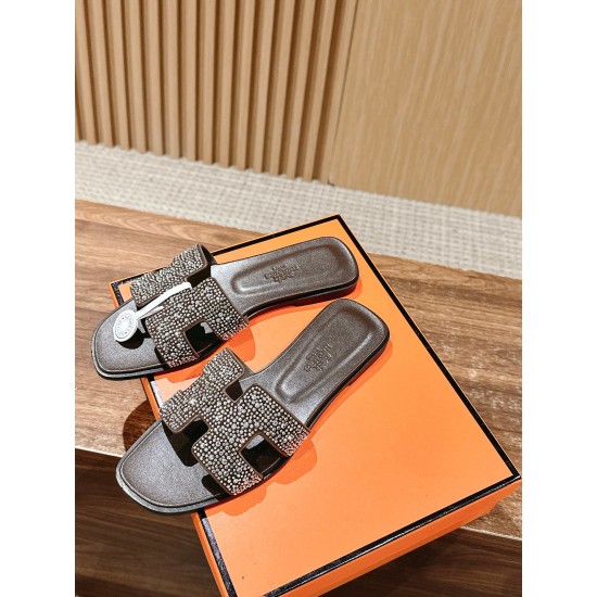 Hermes Slippers