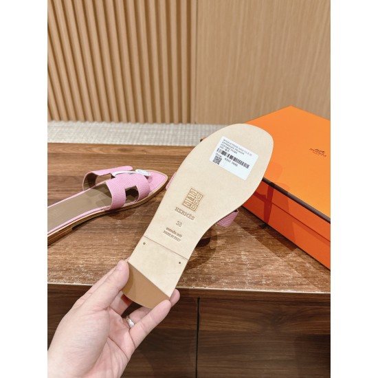 Hermes Slippers