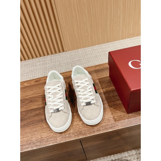 Gucci Sneakers