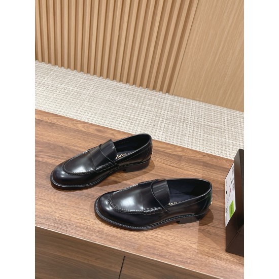CHANEL Loafers