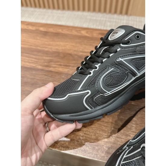 Dior Sneakers