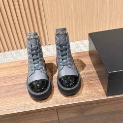 CHANEL Boots