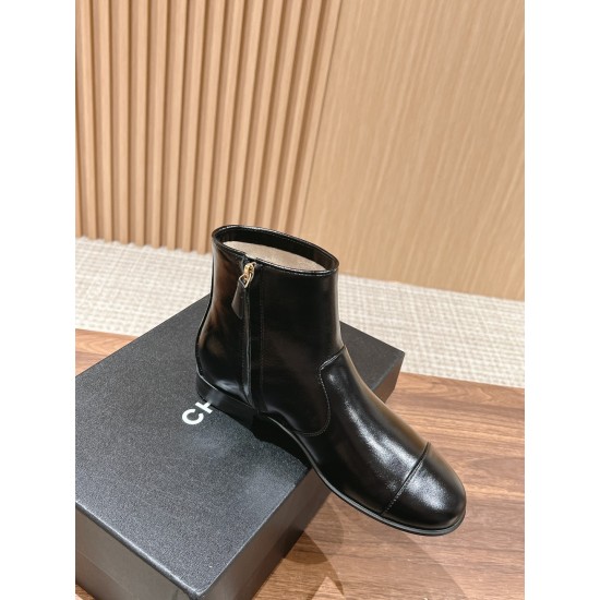 CHANEL Boots