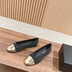 CHANEL Ballerinas