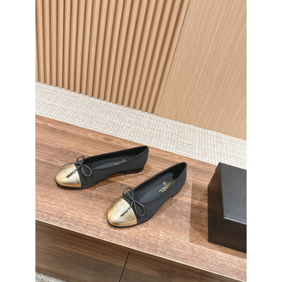 CHANEL Ballerinas