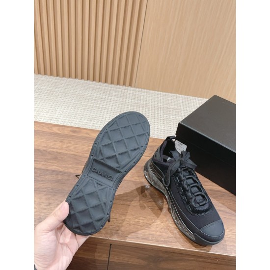 CHANEL Sneakers