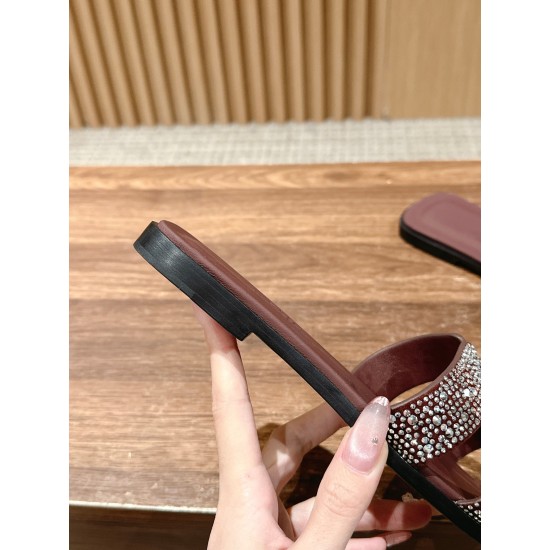 Hermes Slippers