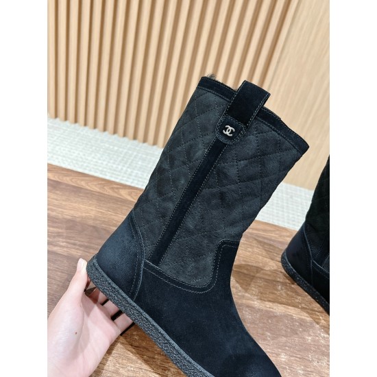 CHANEL Boots