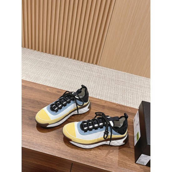 CHANEL Sneakers