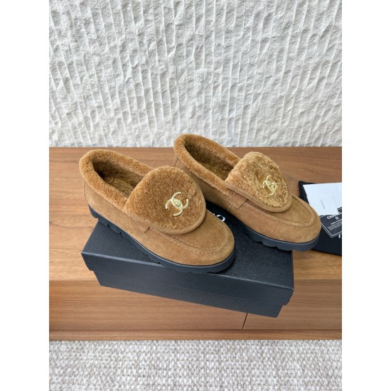 CHANEL Loafers