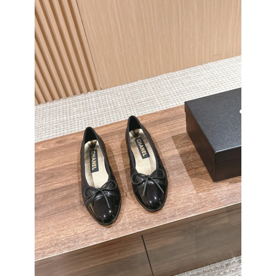 CHANEL Ballerinas