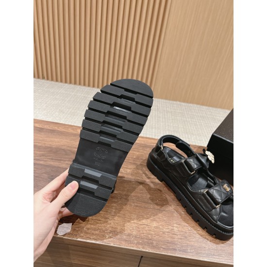 CHANEL Sandals