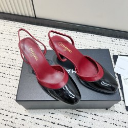 CHANEL Pumps and Slingbacks
