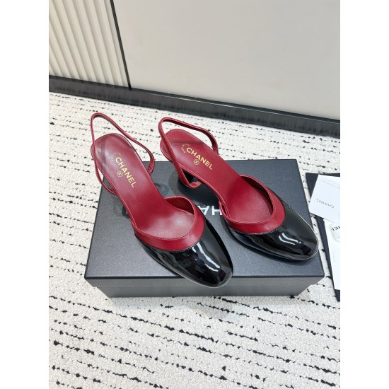 CHANEL Pumps and Slingbacks