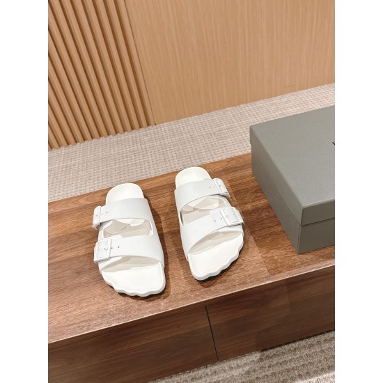  Balenciaga Slippers