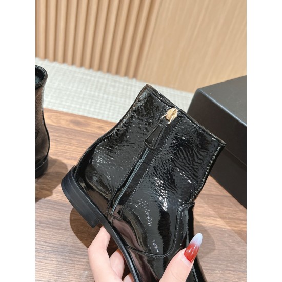 CHANEL Boots