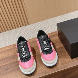 CHANEL Sneakers