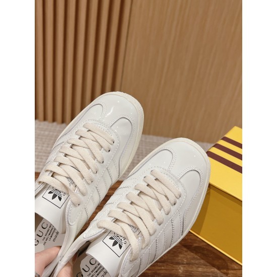 Gucci Sneakers