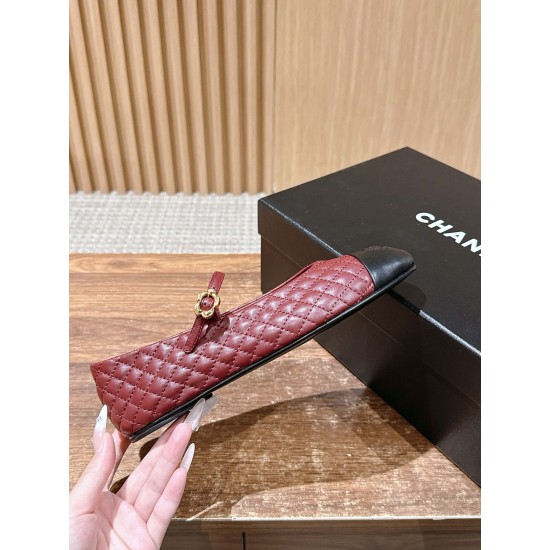 CHANEL Ballerinas