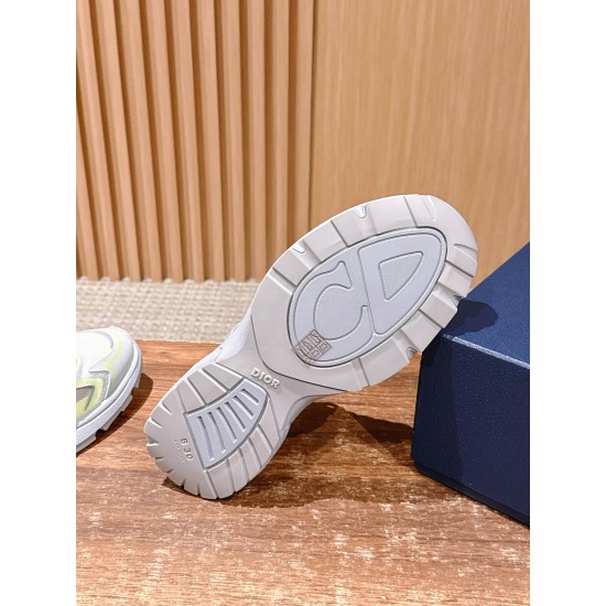 Dior Sneakers