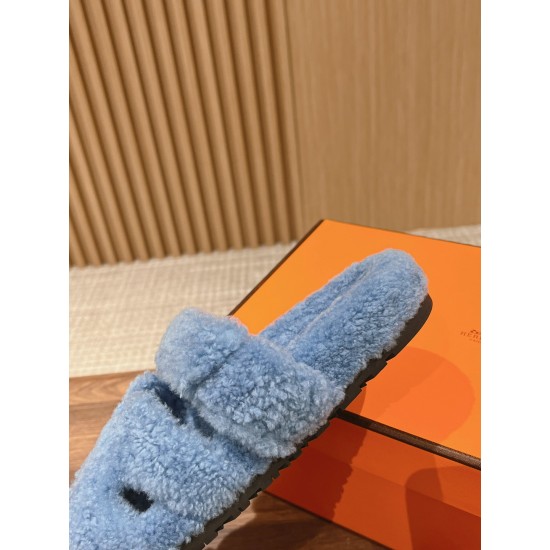 Hermes Slippers