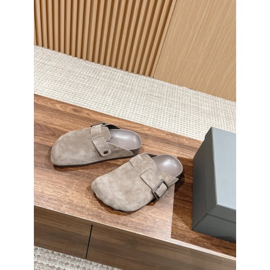  Balenciaga Slippers
