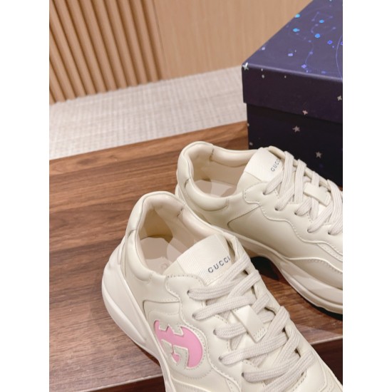 Gucci Sneakers