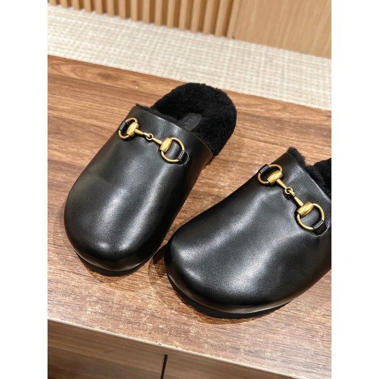 Gucci Slippers