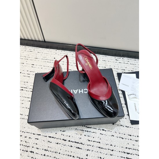 CHANEL Pumps and Slingbacks