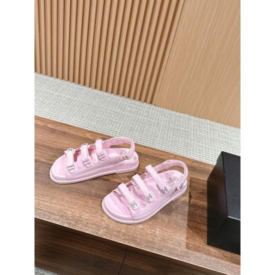 CHANEL Sandals