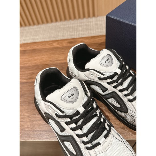 Dior Sneakers