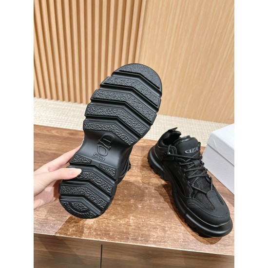 Dior Sneakers