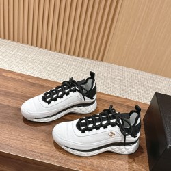 CHANEL Sneakers