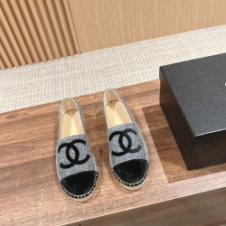 CHANEL Espadrilles