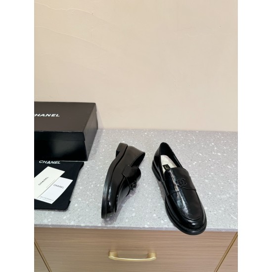 CHANEL Loafers