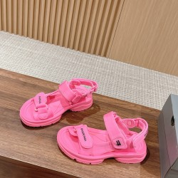  Balenciaga Slippers