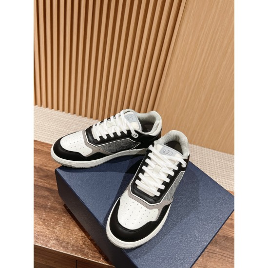 Dior Sneakers