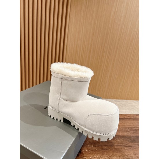 Balenciaga boots