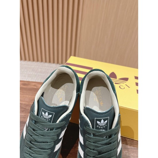 Gucci Sneakers
