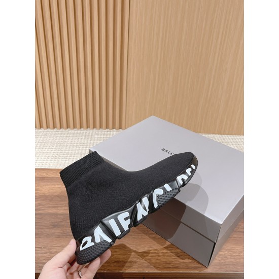 Balenciaga Speed