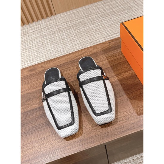 Hermes Iota mule