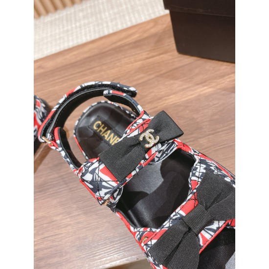 CHANEL Sandals