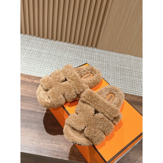 Hermes Slippers