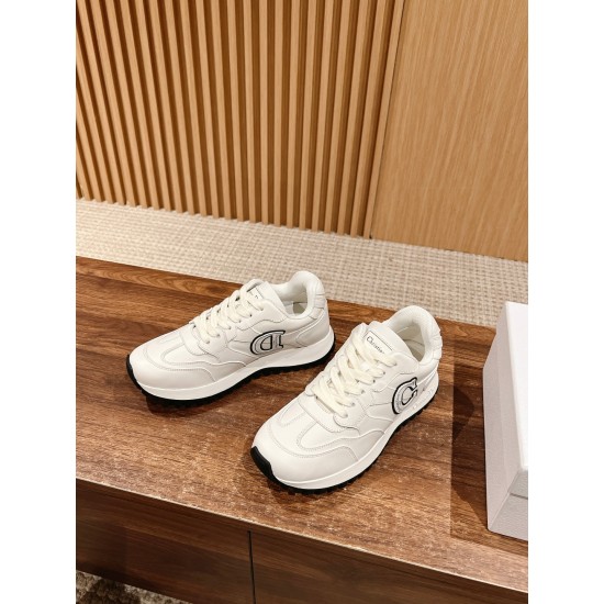 Dior Sneakers