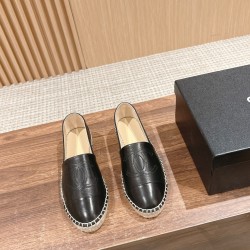 CHANEL Espadrilles