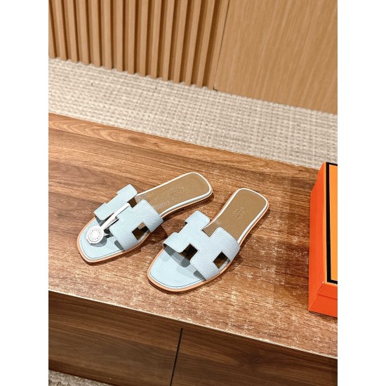 Hermes Slippers